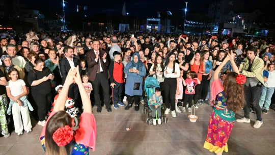 Manisa'da baharın gelişi Hıdırellez şenliği ile kutlandı