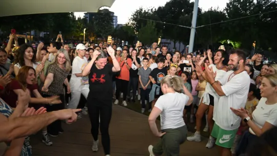 Manisa'da Gençlik Haftası Coşkusu Dans ve Sporla Yaşandı