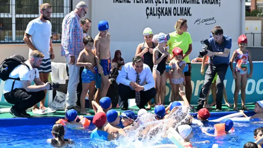 Manisalı Çocukların Yüzme Mutluluğu