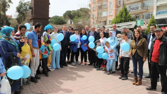 Turgutlu Belediyesi ve Turgutlu Kent Konseyinden Otizm Farkındalık Günü'nde İki Özel Etkinlik
