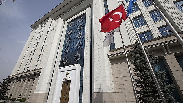 AK Parti'de 'DEM Parti' istifası!
