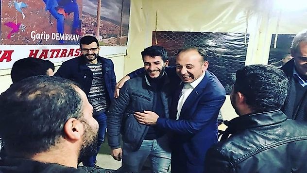 Çetin Akın'a Turgutlulu Vatandaşlardan büyük ilgi
