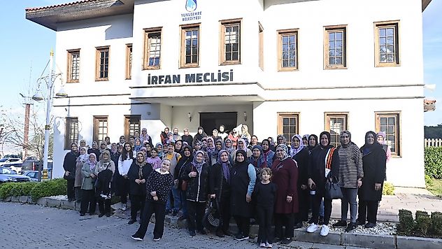 Alaşehir'den Gelen 86 Kişilik Kadın Kafilesi Manisa'yı Gezdi