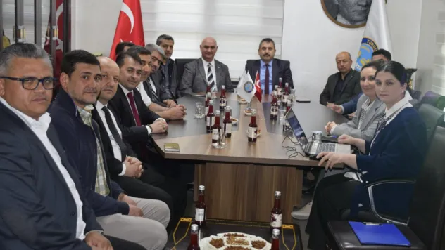 Bahri Yalçınöz'ün başkanlığında Koruma Kurulları 2025 Yılı 2. Olağan Toplantısı Turgutlu'da Gerçekleştirildi