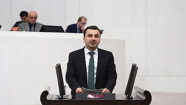 Başevirgen 'Çiftçi Kendi Yetiştirdiği Ürünü Yiyemiyor!'