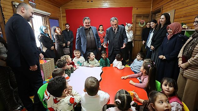Başkan Balaban Çocukların Karne Mutluluğuna Ortak Oldu