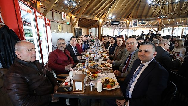 Başkan Balaban Gazetecileri Ağırladı