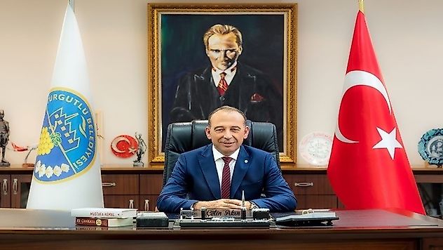 Başkan Çetin Akın'dan Öğrencilere İyi Tatiller Mesajı