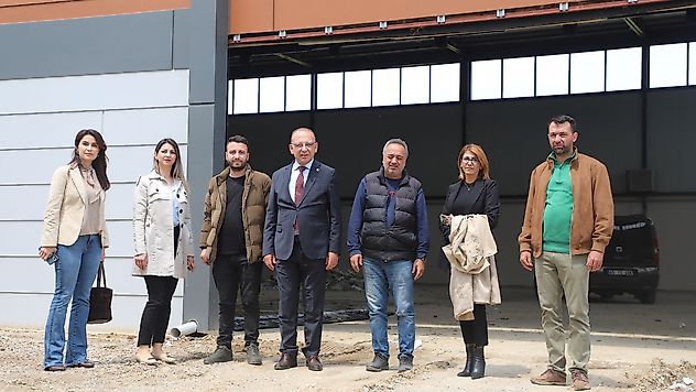 Başkan Çetin Akın'dan Selvilitepe Spor Kompleksi'nde 'Peyzaj' İncelemesi