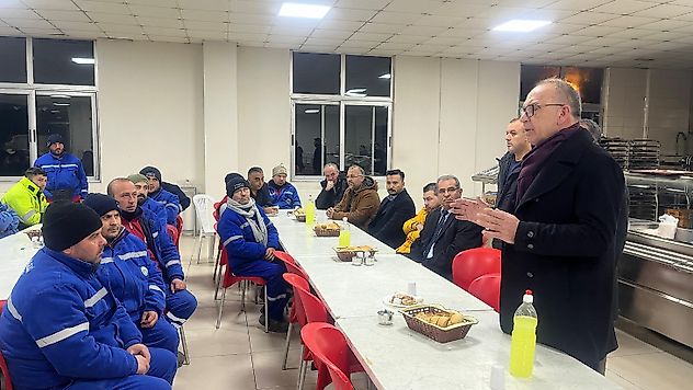 Başkan Çetin Akın Mesaiye Gün Doğmadan Başladı