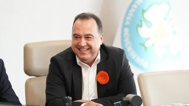 Başkan Dutlulu'dan İlçe Belediye Başkanlarıyla Yeni Yıl Öncesi Değerlendirme Toplantısı