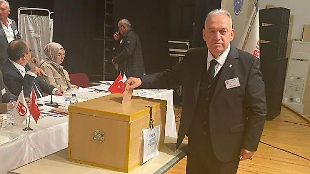 Başkan Faruk Aydın, TARİŞ'te güven tazeledi