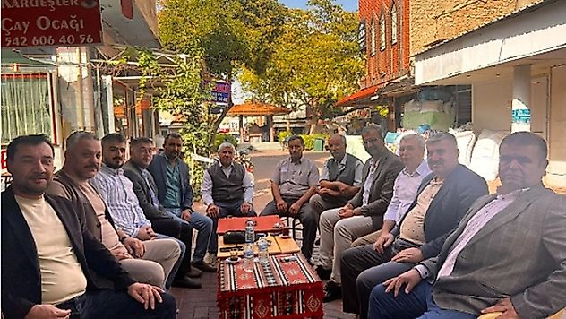 Belediye Başkan Aday Adayı Dilek, kırsal mahalle muhtarları ile bir araya geldi