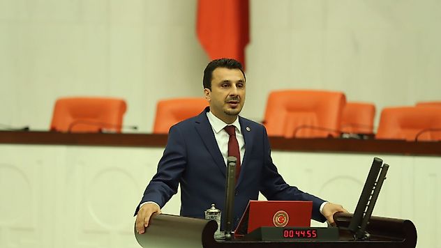 Böbreğini satmak isteyenlerin sayısı yüzde 5 bin artt