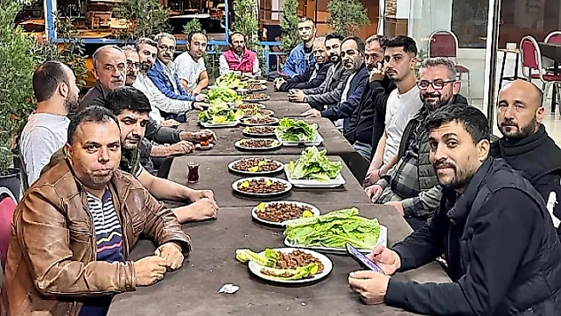 Bulut'dan Erzurum Kültür Yardımlaşma ve Dayanışma Derneğine Ziyaret