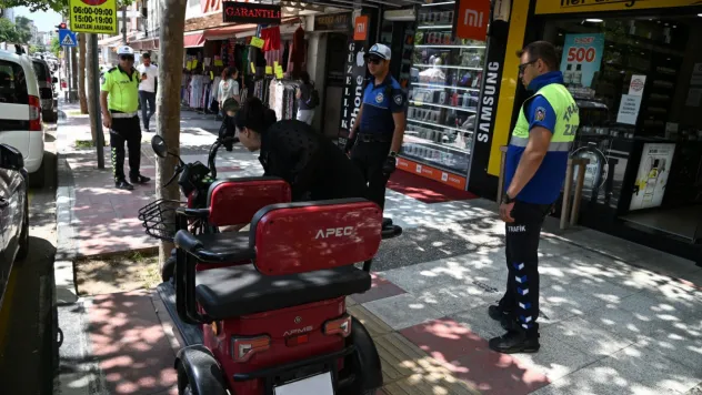 Büyükşehir'den Kaldırım İşgaline Denetim