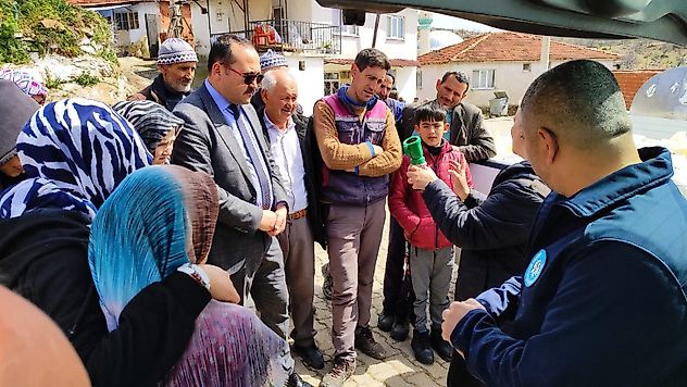 Büyükşehir, Gördesli Üreticileri Desteklemeye Devam Ediyor