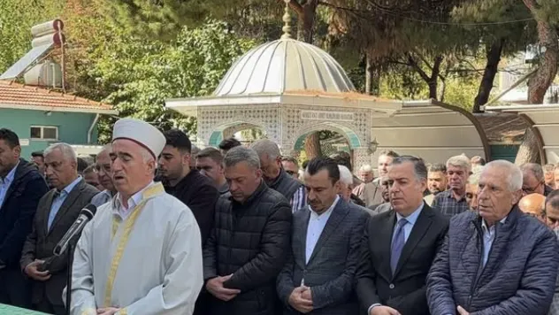 CHP İlçe Başkanı Hasan Ayma'nın Kayınpederi Son Yolculuğuna Uğurlandı