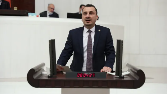 CHP'li Başevirgen: 'Emekli Olmak Almanya'da Huzurun, Türkiye'de Hayatta Kalma Mücadelesinin Adı Oldu'