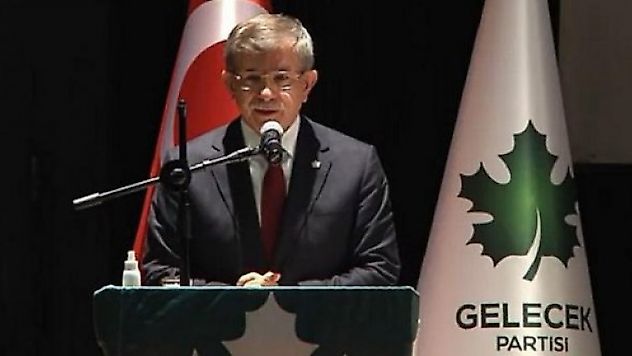 Davutoğlu: 'Kış Sert Geçti Ama Mutfaklardaki Kara Kış Çok Daha Sert!'