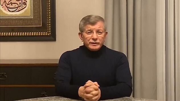 Davutoğlu'ndan Erdoğan'a Yusuf Has Hacib göndermesi