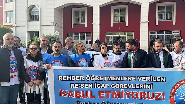 Eğitim-İş'ten Rehber Öğretmenlere Verilen Re'sen İcap Görevine Sert Tepki: 'Öğretmenler Aynı Anda Kaç Bakanlığa Çalışacak?'