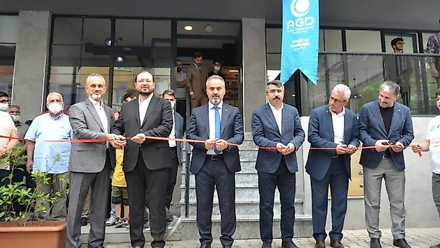 Hayırlı Günler   AGD Yıldırım İlçe Temsilciliği ve Lanlako Mekan Kitap-Kafe Açılışı Gerçekleştirildi