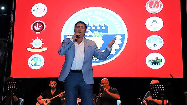 Hemşehri Geceleri'nin İkinci Gününde Karadeniz ve Erzurum Rüzgarı Esecek