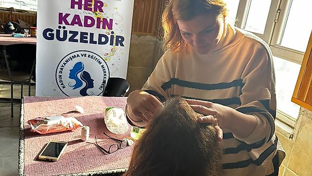 Her Kadın Güzeldir'in Adresi Karaveliler Oldu