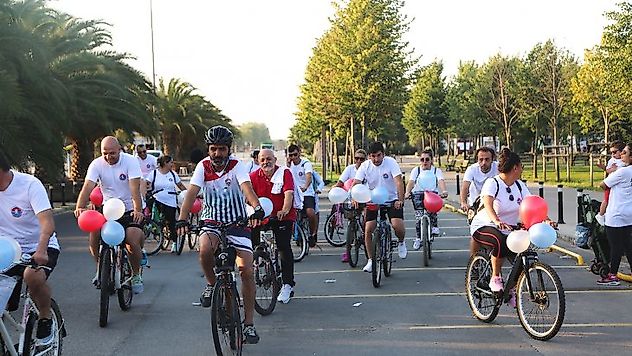 Karbon salımına karşı pedal çevirdiler