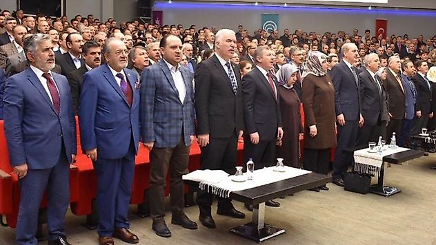 BAYBATUR MANİSA'DA DARBELER VE FETÖ İHANETİ PANELİNE KATILDI
