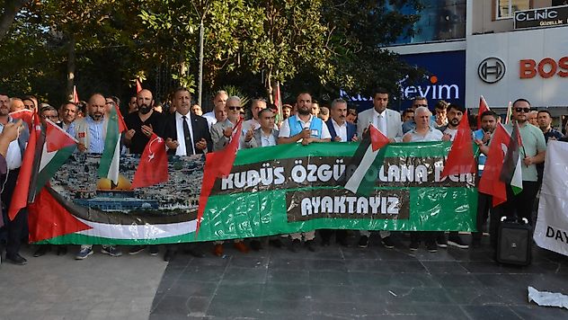 Manisa'dan Hamas'a selam direnişe devam desteği