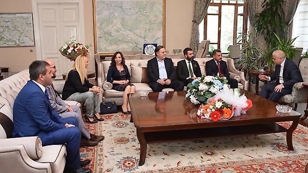 15 Temmuz Milli İrade ve Demokrasi Derneği Vali Güvençer'i ziyaret etti