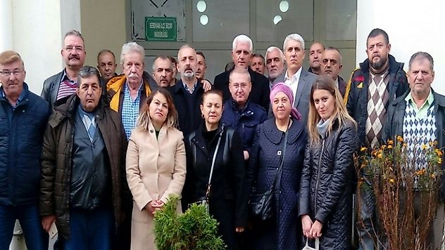 ÜLKÜCÜDEN FİGÜRAN OLMAZ, MHP'DEN İSTİFA EDİYORUZ
