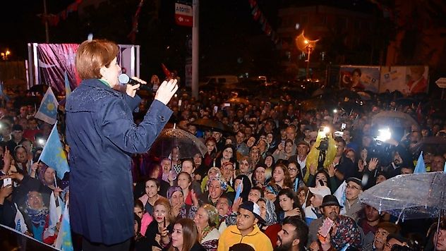 Akşener,'Bu ülkede adaleti, hukuku sağlayacağız'