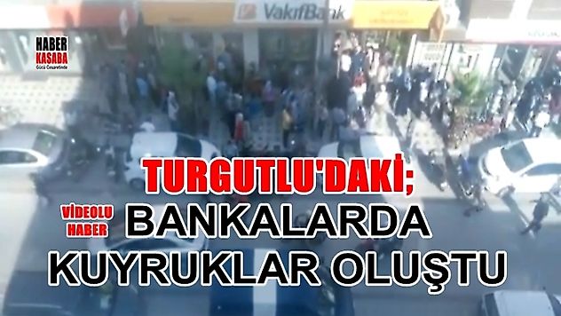 Turgutlu'da Bayram Öncesi Kuyruklar oluştu