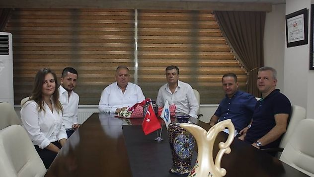 ARNAVUT KÜLTÜR DERNEĞİNDEN TUTSO'YA ZİYARET