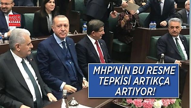 MHP'nin Davutoğlu-Erdoğan resmine tepki gelmeye devam ediyor