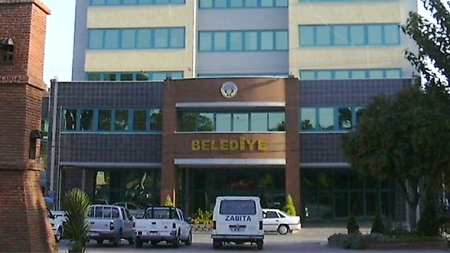 Turgutlu'da İnşaat otopark ücretlerine %22,5 zam yapma kararı