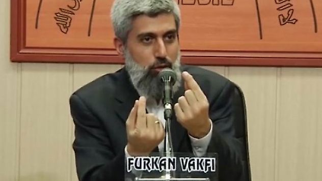 Furkan Eğitim ve Hizmet Vakfı kapandı