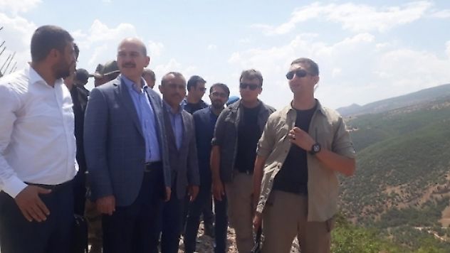 Bakan Soylu, 1 ayda 18 teröristin öldürüldüğü bölgeye gitti
