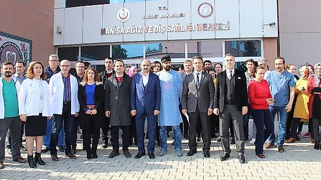 Hasta yakını diş hekimini darp etti