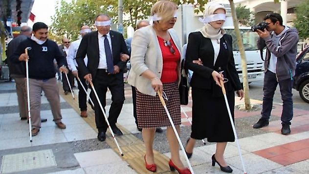 Manisa'da Beyaz Baston Günü Unutulmadı