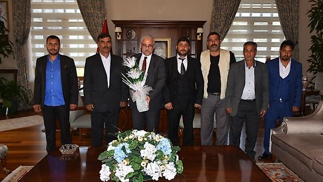 Vali Güvençer, Romanlar Derneği'ni Ağırladı