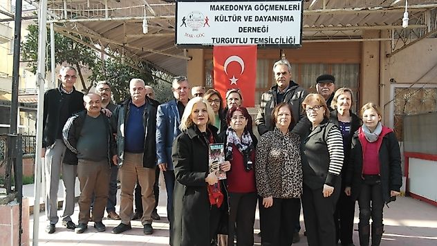 CHP'DEN MAKEDON GÖÇMENLERİNE İADE-İ ZİYARET
