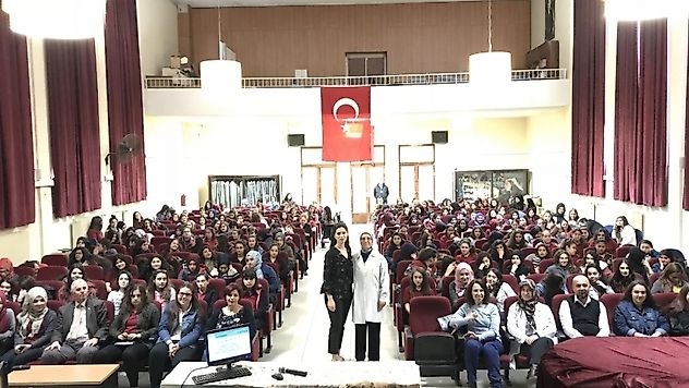Lise Öğrencileri Bilgilendirildi