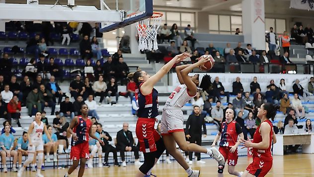 Manisa'nın Tek Kadın Basketbol Takımının Play-Off Heyecanı Başlıyor