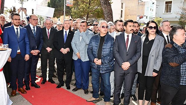 Mevlüt Bulut, CHp'nin Adayı Çetin Akın'ı Selçuk Özdağ'dan özür dilemeye davet etti