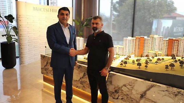 Mirnas Grup,Turgutluspor'un Forma Sponsoru Oldu