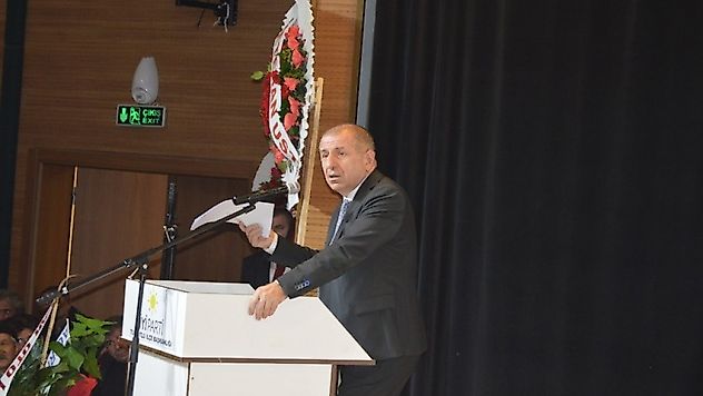 Ümit Özdağ, 'Sen ne iş yapıyorsun arkadaş sen onu söyle bana!